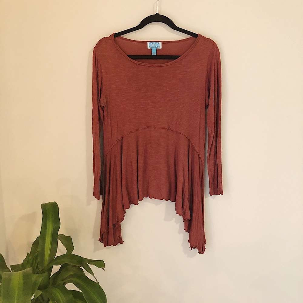 Burnt orange long sleeved top